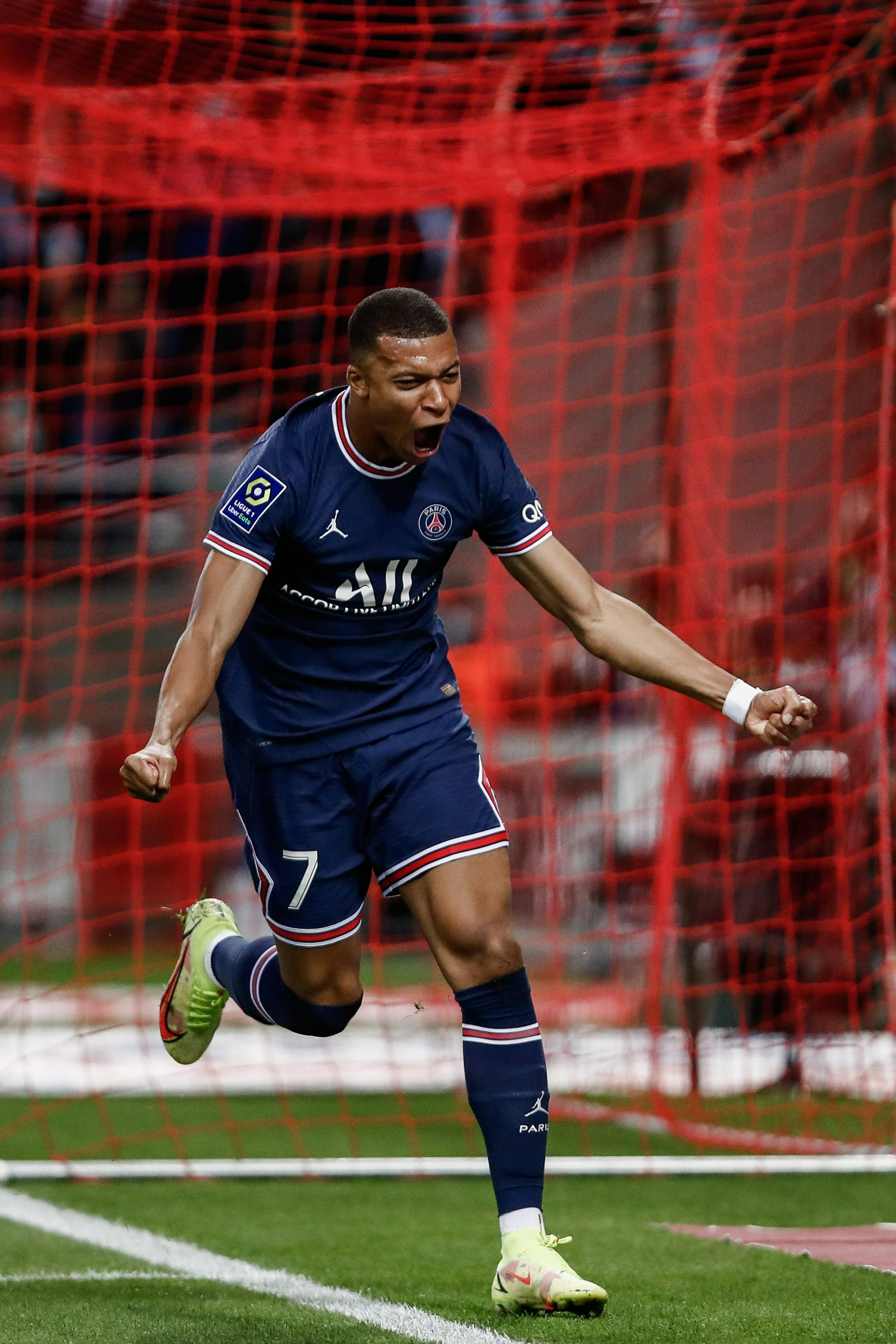 博主：山东足球青训中心落户济南起步区，进入实质性推进阶段（博主称山东足球青训中心落地济南起步区，项目已进入实质推进阶段）