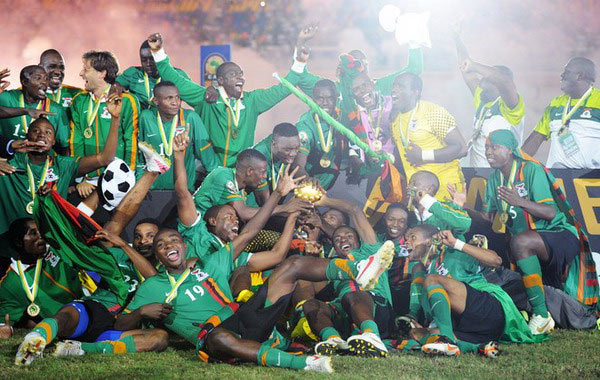 开局零铺垫，碰面就是干！阿斯普伦德10秒KO夺下UFC入场券！（毫无试探，开场秒杀！阿斯普伦德10秒KO赢得UFC合约）