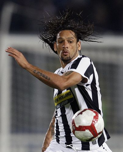 李冰冰再刷新疆雪场 你准备好冲同款雪道了吗（李冰冰重返新疆雪场，同款雪道等你来冲）