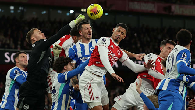 阿斯：赫伊森最近状态有所起伏，但阿隆索和皇马绝对信任他（阿斯：赫伊森近来状态波动，阿隆索与皇马对其信任不变）