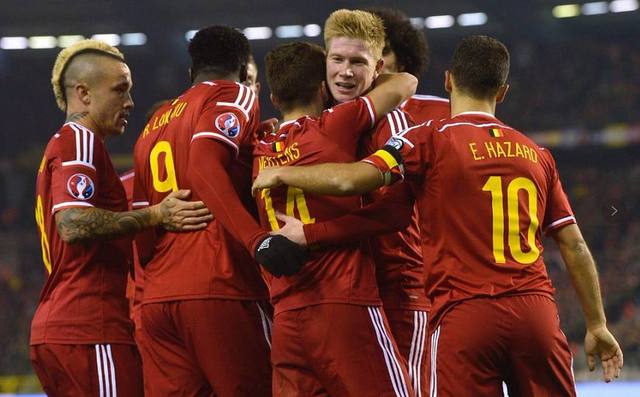 波兰媒体：莱万收到米兰、沙特和美职联报价，米兰愿签约两年（波媒称：莱万已获米兰、沙特及美职联报价，米兰愿提供两年合同）