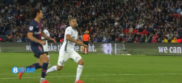 国米意甲对阵科莫10连胜，近6场全部零封取胜创纪录（国米意甲对科莫豪取10连胜，近6场全零封刷新纪录）