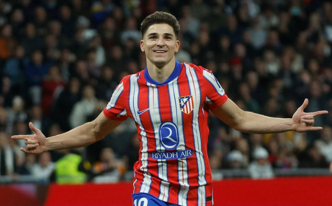 每体：对阵阿拉维斯，诺坎普的客队看台从南边换到了北边（每体：战阿拉维斯，诺坎普客队看台由南侧调整至北侧）